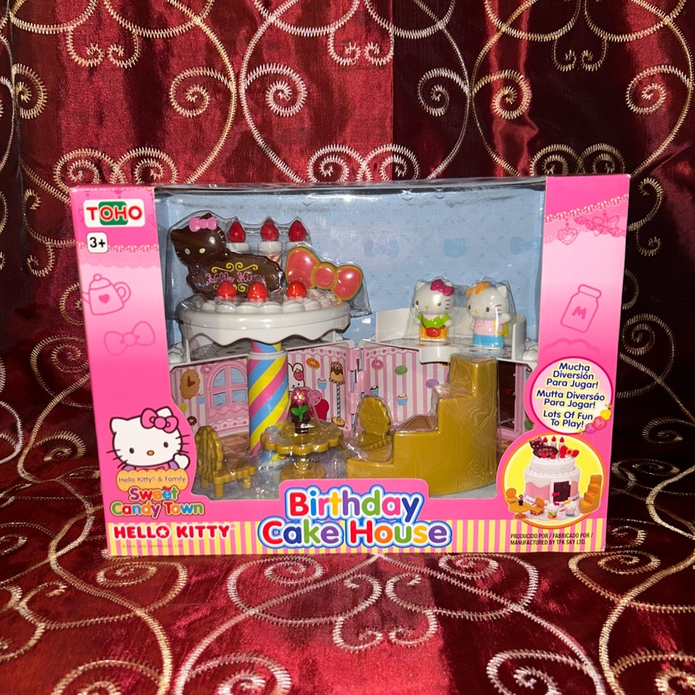 🎂HELLO KITTY Birthday Cake House play set🎂